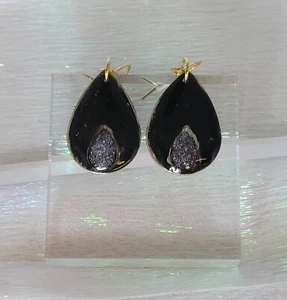 Tear Drop Dangle Earrings - Picture 1 of 2