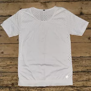 Betsey Johnson Performance White Knit Mesh Laser Cut Short Sleeve Top Small - Picture 1 of 6