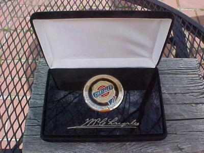 CHRYSLER SEAL OF QUALITY AWARD PAPERWEIGHT ACRYLIC VELOUR DISPLAY BOX NOS MoPaR! - Image 1 of 4