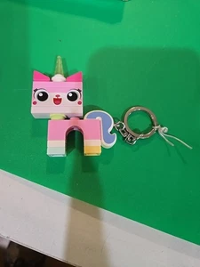 The Lego Movie 2 Unikitty LED Light Keychain Pink Unicorn Kitty (H) - Picture 1 of 2