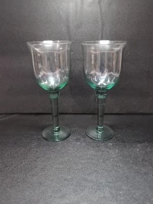 Copas verdes recicladas La Mediterranea, juego de 2 copas de vino, copas de agua Foto 1 de 4