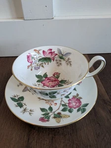 Vintage Wedgwood Charnwood Floral Teetasse und Untertasse - Bild 1 von 9
