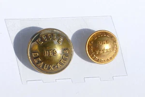 RARE 2 UNIFORM BUTTON - SCHOOL OF FINE ARTS, BROTHERS CHATEAU-GONTIE 17.23mm - Picture 1 of 2