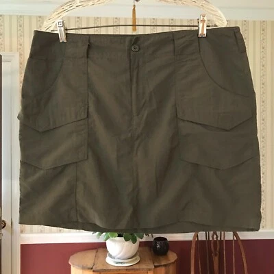 Eddie Bauer Army Green Straight Skirt Pockets Nylon Size 14 - Image 1 of 4