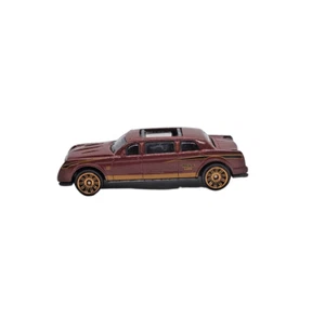 2016 Matchbox Limousine - Dark Maroon - with Gold 8 Spoke Wheels - Loose - Picture 1 of 4