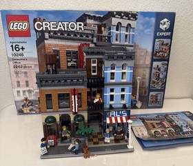 LEGO Creator Expert 10246 Detective's Office with instructions and box, RARE