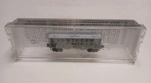 Z-Scale Southern Pacific PS-2 70 Ton Two-Bay Covered Hopper Micro-Train SP401339 - Picture 1 of 5