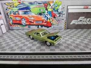 Vintage Johnny Lightning 1:64 Ford Thunderbird Metal base Combine postage VGC - Picture 1 of 18