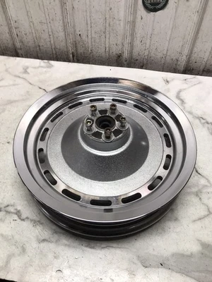 Llanta trasera recta Harley Davidson XL1200 XL 1200 C 97 Sportster Foto 1 de 4