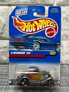 Hot Wheels Collettore 3 Finestre '34 #257 Argento - Foto 1 di 4