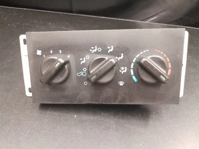 Interruptor de control de clima para calefacción aire acondicionado Jeep Cherokee XJ 97-98 OEM 55037426AC Foto 1 de 4