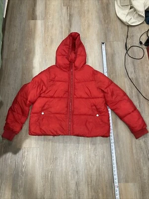 Chaqueta acolchada American Eagle AEO XL roja cremallera completa bolsillos con capucha Foto 1 de 4