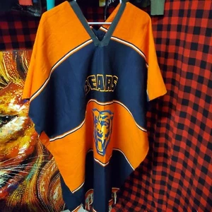 Chicago Bears Poncho Serape NFL Football One Size Embroidered Logo Fringed - Picture 1 of 2