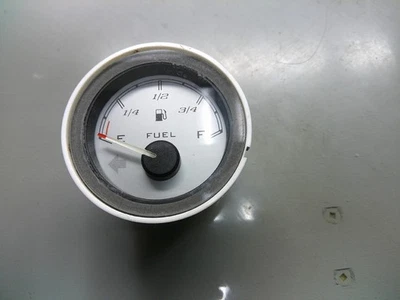 Harley-Davidson Touring 2014-2023 calibre de combustible plateado FLHX FLHT FLTR 70900163 Foto 1 de 3