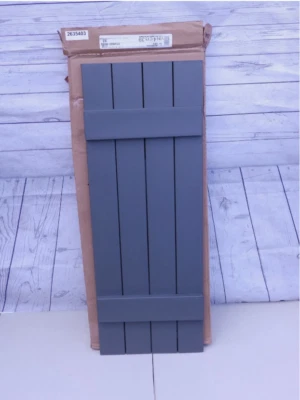 15" x 39" PLYGEM 4-Board Closed Board Batten Shutters Pair in Spanish Moss Green - Image 1 of 2