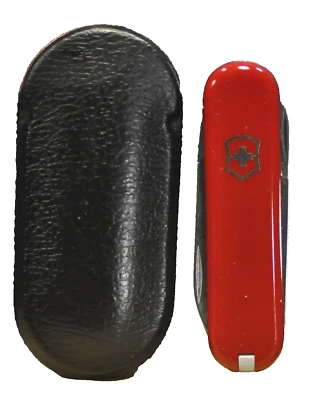 Navaja de Bolsillo Suiza Roja "VICTORINOX" Clásica SD Pequeña 58 mm 5 Funciones ¡NUEVA DE Lote Antiguo! Foto 1 de 4