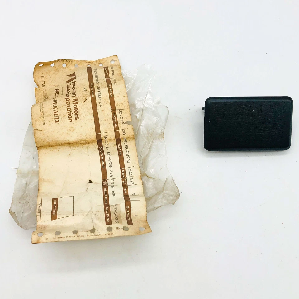 AMC Jeep 55008902 Handle for Door Right Tailgate OEM NOS 1988-90 Wrangler Foto 1 de 4