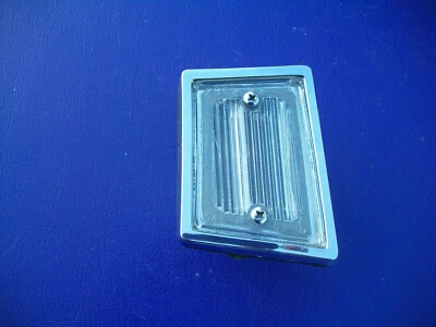 Dodge 330 440 1963 1964 luz de matrícula 2244914 2255434 Foto 1 de 4