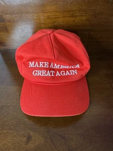 Cappello camionista rosso 2016 Trump MAGA Make America Great Again Cali-Fame USA nuovo a scatto - Foto 1 di 7