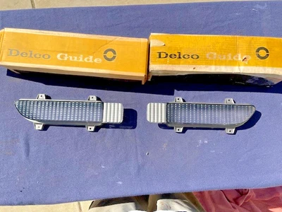 1972 Buick LeSabre Electra 225 Centurion NOS  Park Light Lamp Lens Pair - Image 1 of 4