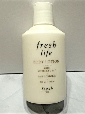 FRESH LIFE ~ Loción Corporal con Vitamina C y E 10 oz 300 ml NUEVO Sellado Foto 1 de 4