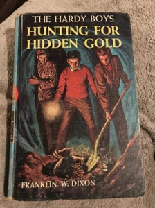 Vintage 1963 Hardy Boys Hunting for Hidden Gold Book by Franklin W. Dixon - Picture 1 of 8