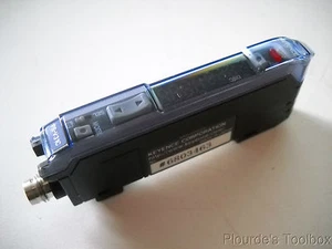 Used Keyence Fiber Optic Sensor Amplifier, NPN, M8 Connector, FS-V31C - Picture 1 of 5