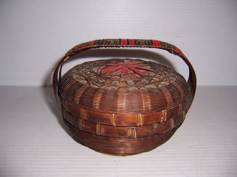 Antique Chinese Sewing Basket With Lid & Handle Cover