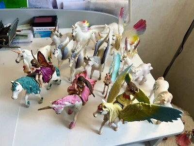 Lot de Licornes, Princesses et Cavalières SCHLEICH - Photo 1/4