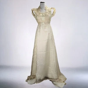 Vintage 70s Yellow A Line Train Wedding Dress Size 0 Daisy Lace Appliques Hippie - Picture 1 of 19