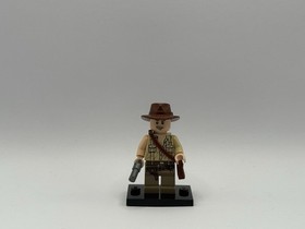 lego indiana jones minifigure Indiana Jones - 7199