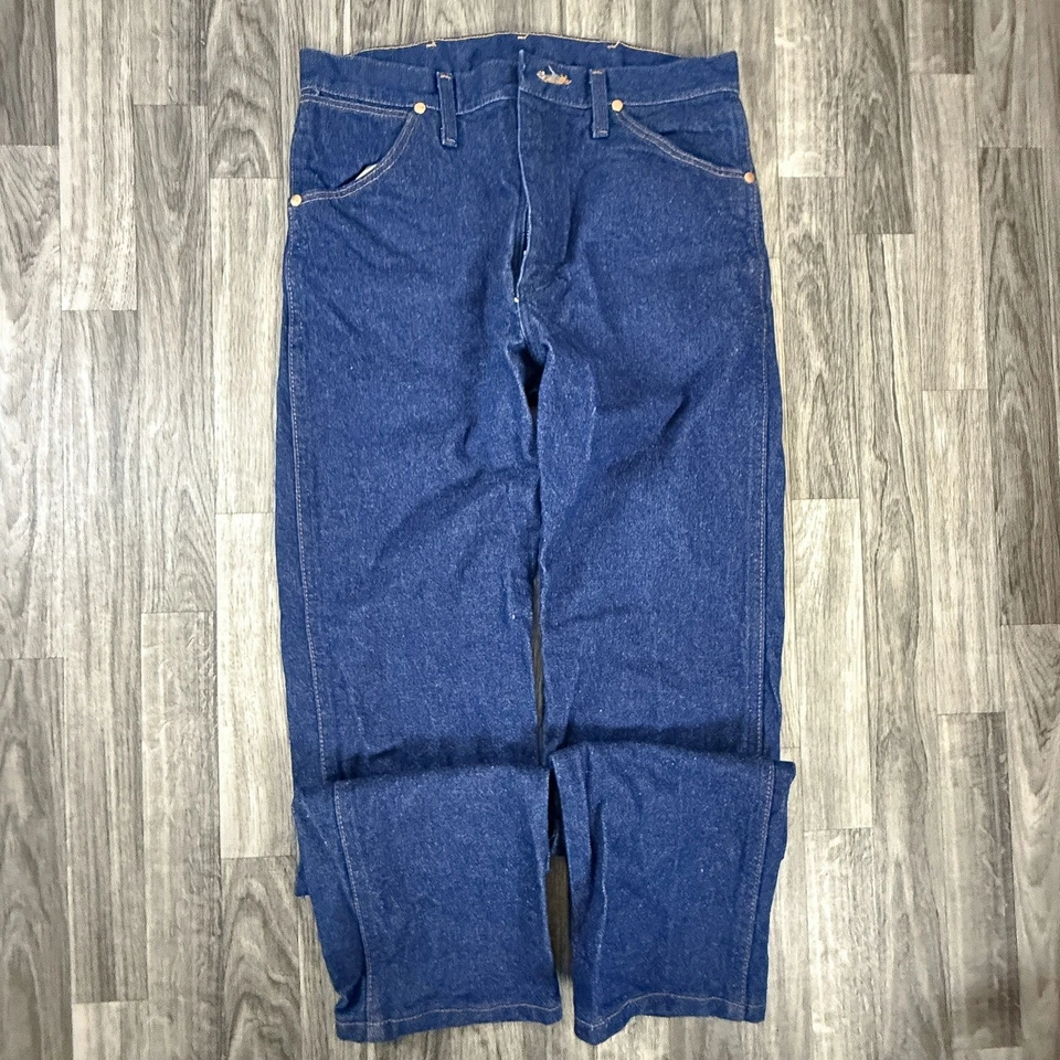 Wrangler 31 × 32 Dark Blue Denim Cowboy Western Jeans 100% Cotton Made in Mexico - Image 1 of 4