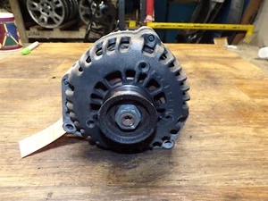 2001-2002 GMC VAN SAVANA 1500 2500 3500 SERIES 130 AMP ENGINE ALTERNATOR - Picture 1 of 7
