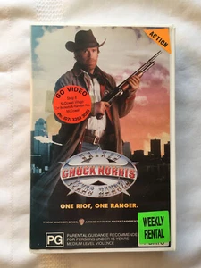 Walker Texas Ranger - VHS 1st Gen. in Original Big Box Ex-Rental, Chuck Norris - Bild 1 von 3