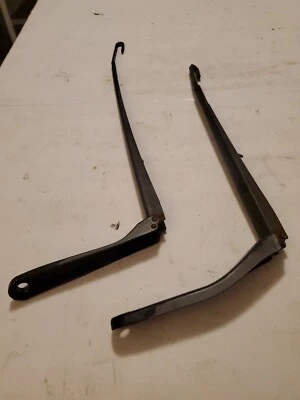 Par de brazos limpiaparabrisas izquierdo y derecho bmw x5 2000-2006 fabricante original sin cuchillas  Foto 1 de 4