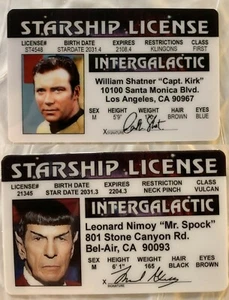 Capitán Kirk & Spock 2 Star Trek Starship Licencia Enterprise Novedad Shatner - Imagen 1 de 3