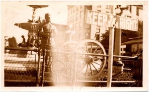 Memorial Square Fountain & Statue Chambersburg Pennsylvania PA 1920s Found Photo - Picture 1 of 2