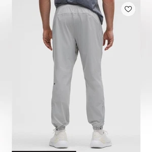 New ~ Lululemon Men’s Pacebreaker Jogger XL - Picture 1 of 6