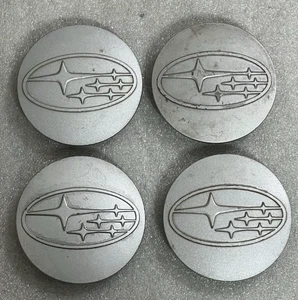 Set of 4 , 2-5/16" (59mm) wide Subaru Center Caps 28821SA030 Silver - Picture 1 of 8