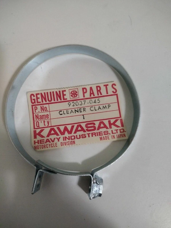 Abrazadera de filtro de aire NOS KAWASAKI 1969-1975 F9 F8 F7 G4TR G3SS G5 92037-045 Foto 1 de 4
