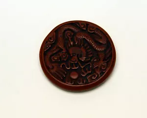 Vintage Cinnabar Pendant with Dragon China - Picture 1 of 6