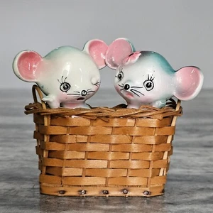 VTG Anthropomorphic Mice Mouse Salt and Pepper Shaker Set w/Basket Japan - Picture 1 of 24
