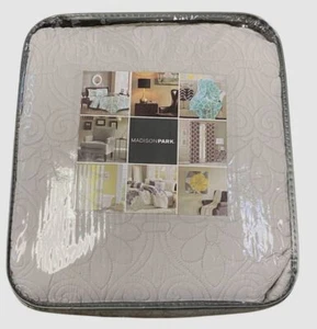 Madison Park Gray Quebec Quilted 3-Pc. Bedspread Set Size King - Picture 1 of 2
