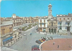 1974 Fiat 850 Coupe' 615 2 500 GARDENER ALFA GIULIA POSTCARD RUVO D PUGLIA - Picture 1 of 3