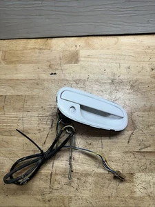 1991 NISSAN 300ZX (2+0) FRONT PASS DOOR EXTERIOR HANDLE RIGHT SIDE - WHITE OEM - Picture 1 of 4