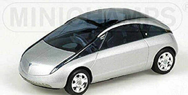 Minichamps 1:43 400 125100 Lancia Nea 2001 Silver NEW - Immagine 1 di 1