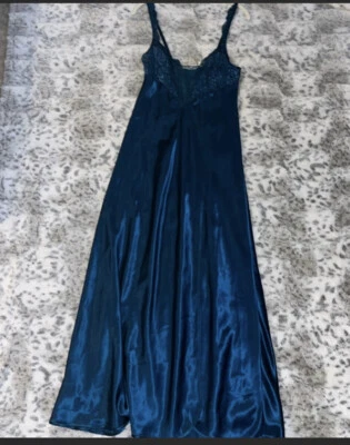 复古 80 年代维多利亚的秘密长高开衩内衣小号 — 第 1/4 张图片