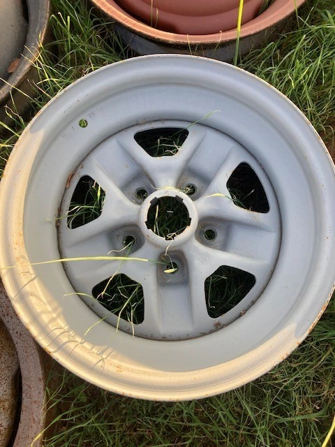 RUEDA DE RALLY OLDSMOBILE 15X7 442 HURST CUTLASS 1973 1974 SUPREME OLDS Foto 1 de 1