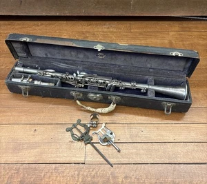 Clarinete y accesorios panamericanos antiguos de metal plateado de 1927, Elkhart, India, EE. UU. - Imagen 1 de 18