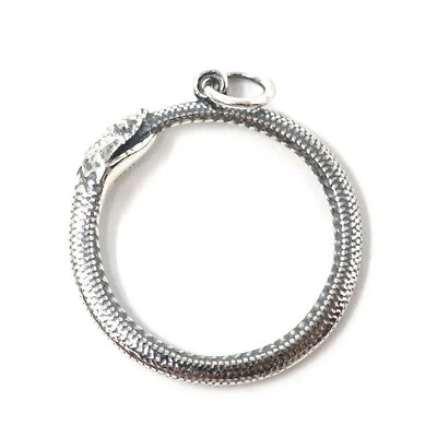 Pingente Berloque Ouroboros Cobra Comendo Cauda Serpente Prata Esterlina 925 Uroboros - Imagem 1 de 4